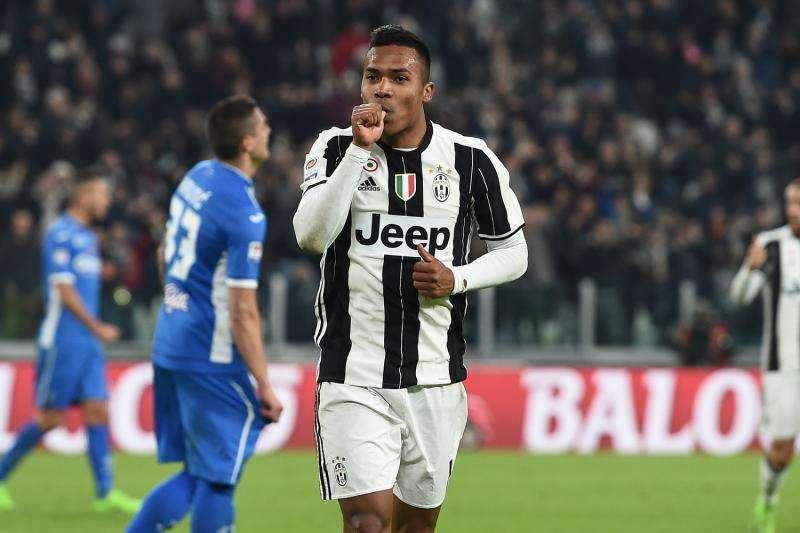 IL TERZO TEMPO - Cedere Alex Sandro sarebbe un delitto. La Juve ha già in casa il tesoretto per rafforzarsi.