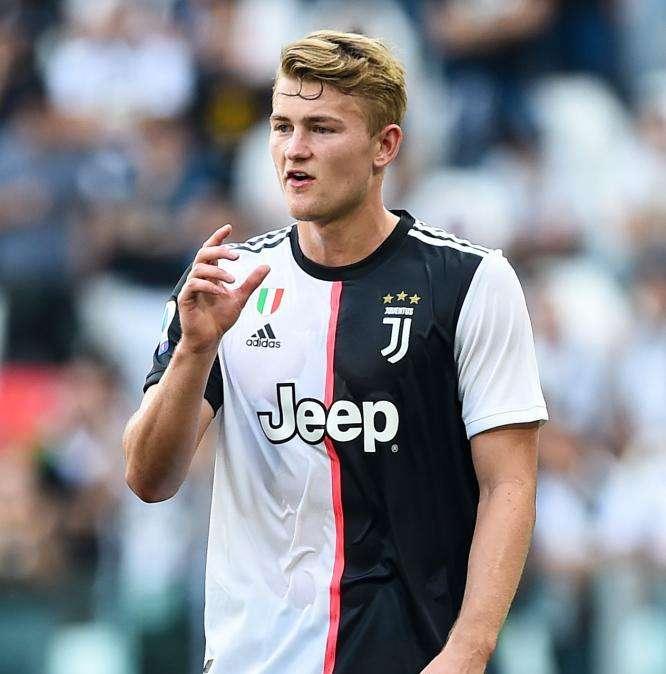 De Ligt candidato al Golden Boy 2019, la Juventus si congratula sui social