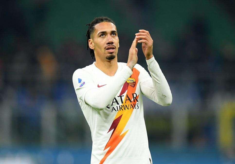 Roma, si allontana il riscatto di Smalling e spuntano Inter, Juventus e Milan 