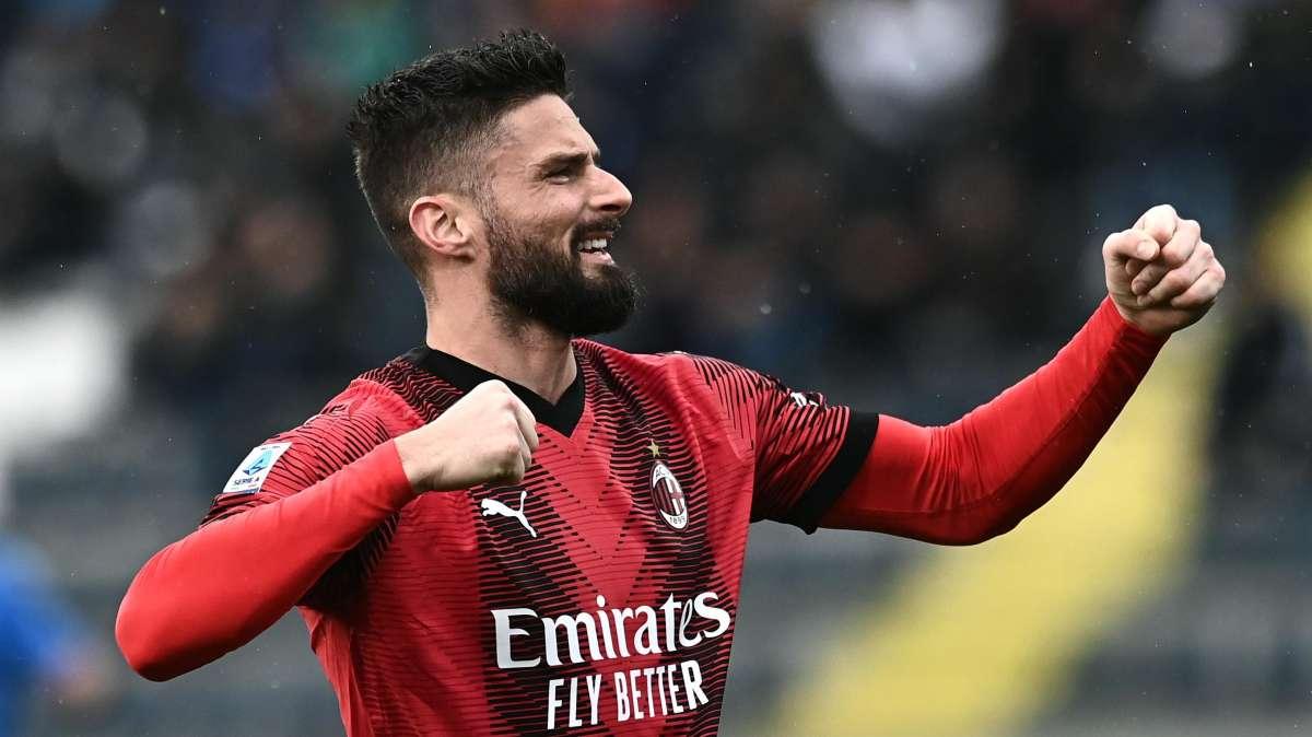 Milan, Giroud ammette: "Non facciamo la corsa su quelli davanti"