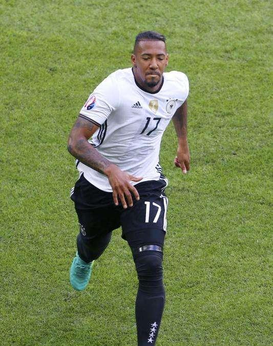 Chelsea, Bonucci si complica: sondaggio per Jerome Boateng