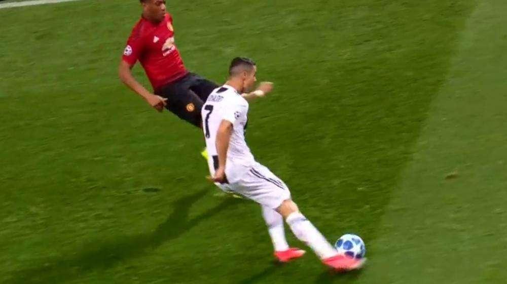 Uefa.com - La Juve domina a Manchester 