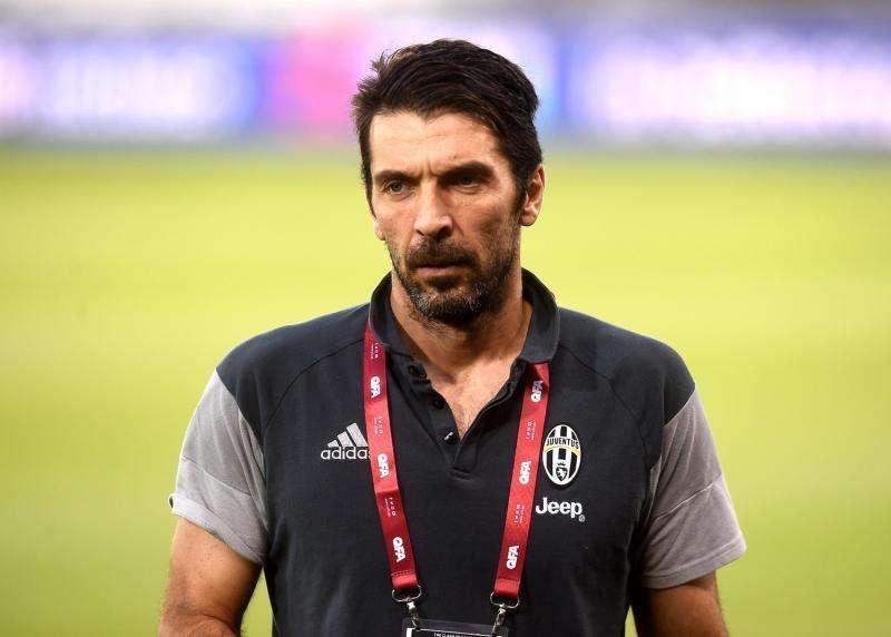 La Juve sfoglia la margherita per il dopo Buffon 