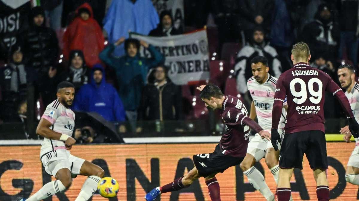 LIVE TJ - SALERNITANA-JUVENTUS 1-2 - Guizzo finale di Vlahovic: tre punti fondamentali per i bianconeri!