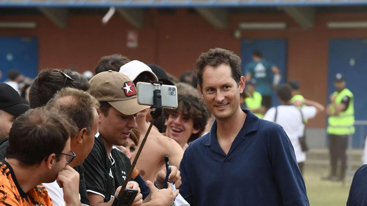 Dagospia - John Elkann è riuscito a far dimettere Agnelli