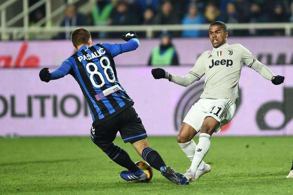 TJ - Douglas Costa, per ora poche offerte
