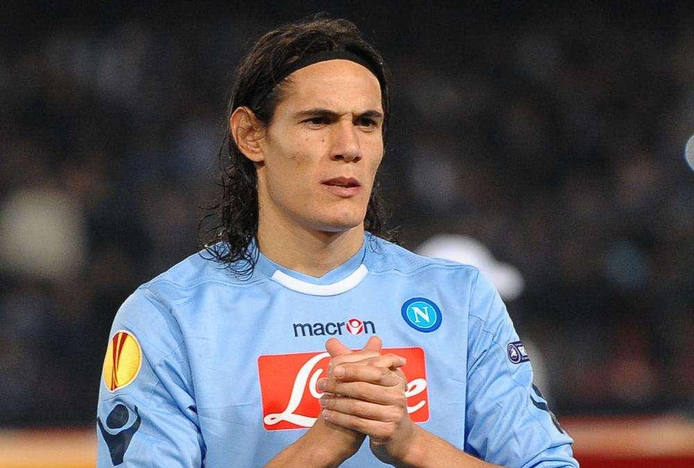 TUTTOSATIRA: Dopo la grande stagione "El Matador" Cavani vuole un aumento d'ingaggio