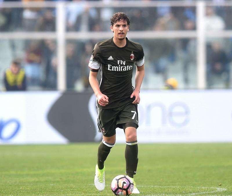 Mirabelli: "Suso e Locatelli restano. Sono incedibili" 