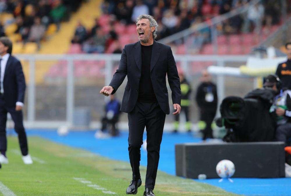 Lecce, Gotti in silenzio per preparare la trasferta di Bologna