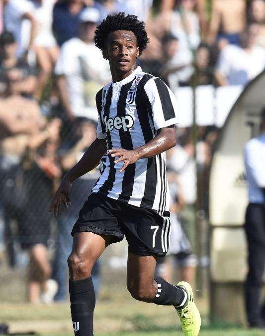 Gazzetta - Inter, sondaggio per Cuadrado ma lo scambio con Brozovic appare impossibile 