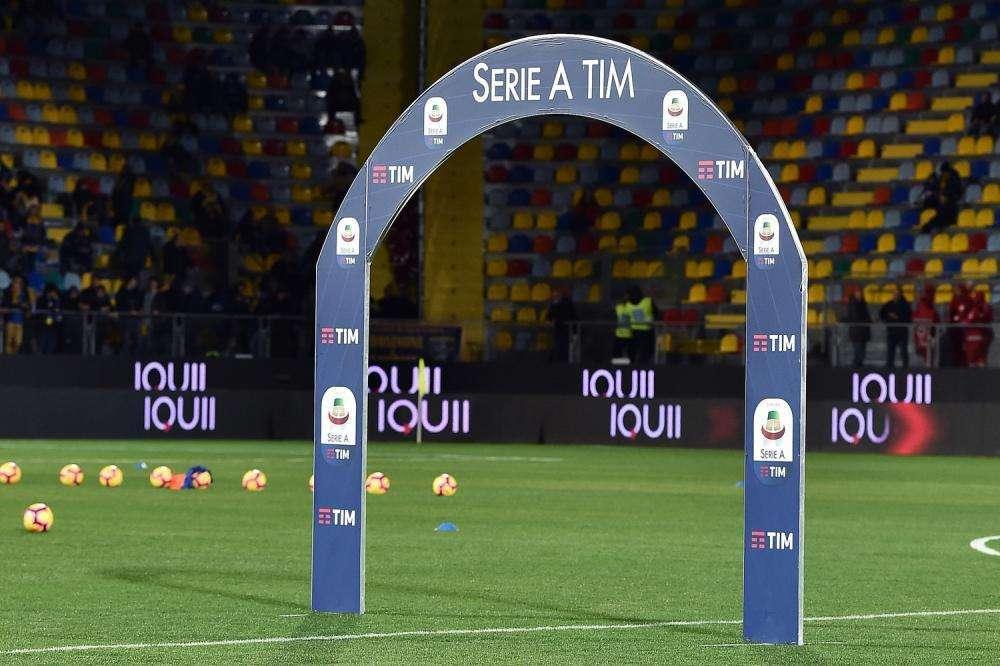 Garanzini: "Calcio? Nessuna corsia preferenziale e riaprire troppo presto potrebbe essere un peccato mortale"