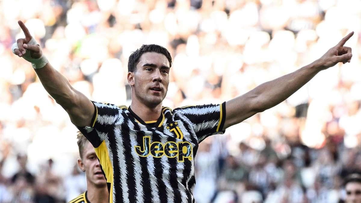 Gazzetta - Vlahovic fa due gol e lo stadio vota lui