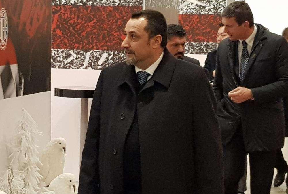 Milan, Mirabelli: "Donnarumma? Se volesse andare via favoriremmo l'uscita"