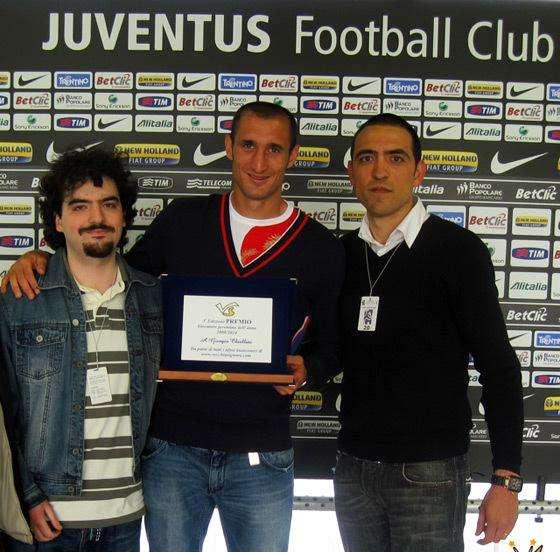 I tifosi bianconeri incoronano Chiellini: è lui il giocatore dell'anno!