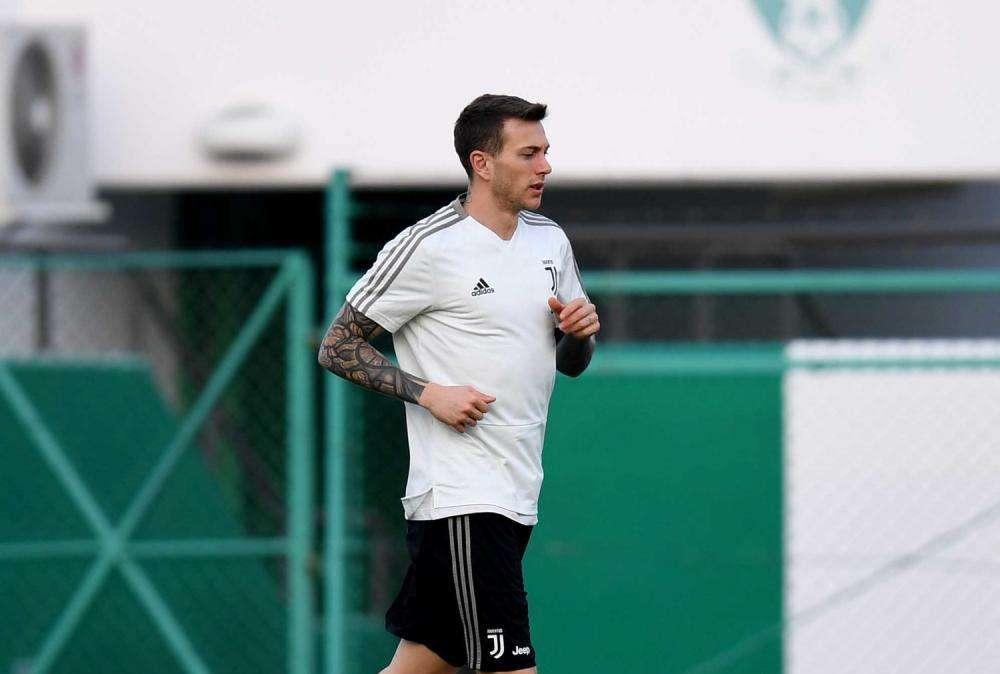 BERNARDESCHI a "The Players' Tribune": "A 16 anni ho avuto un problema al cuore, ho rischiato di smettere. Astori? Mi ha capito sulla scelta della Juve"