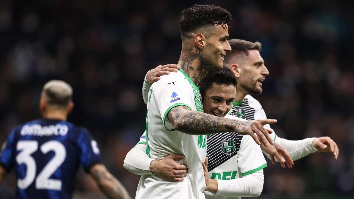 Gazzetta - Scamacca e Frattesi, il Sassuolo alza il prezzo 