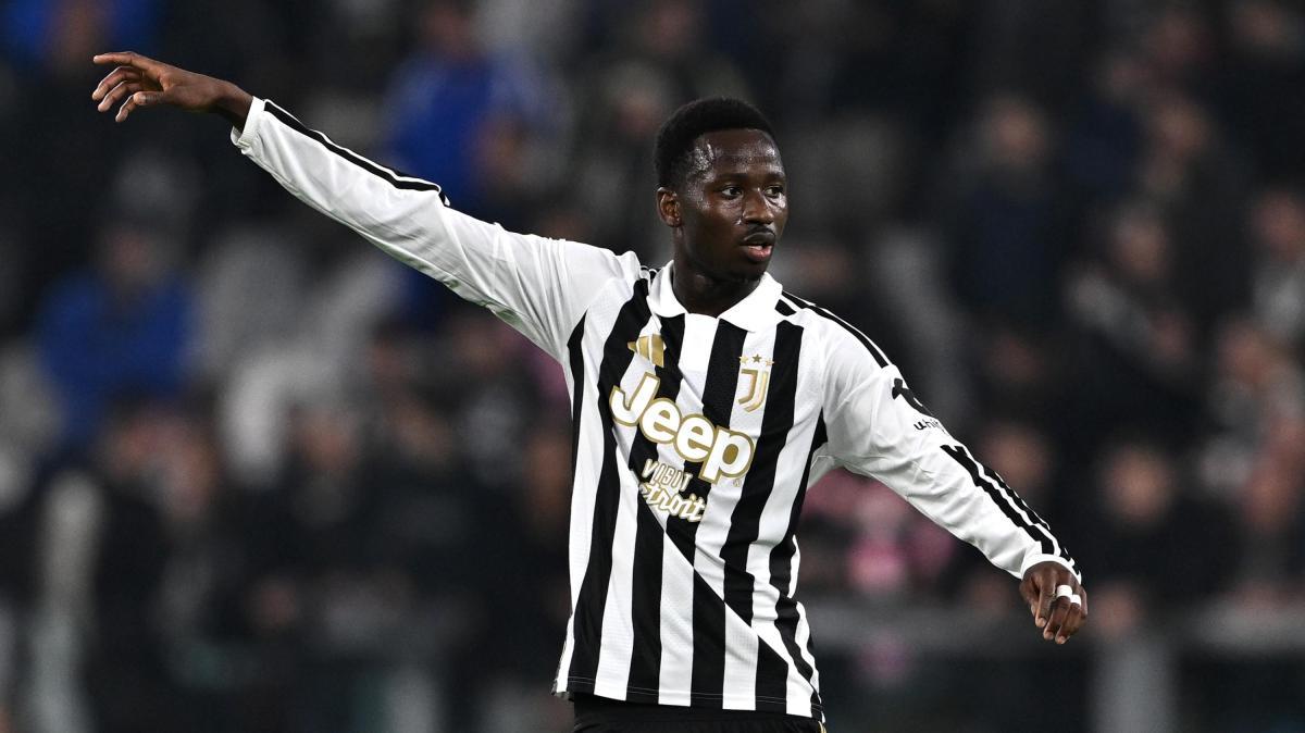 Genoa-Juve, un ballottaggio in mediana: Sarr verso una maglia da titolare