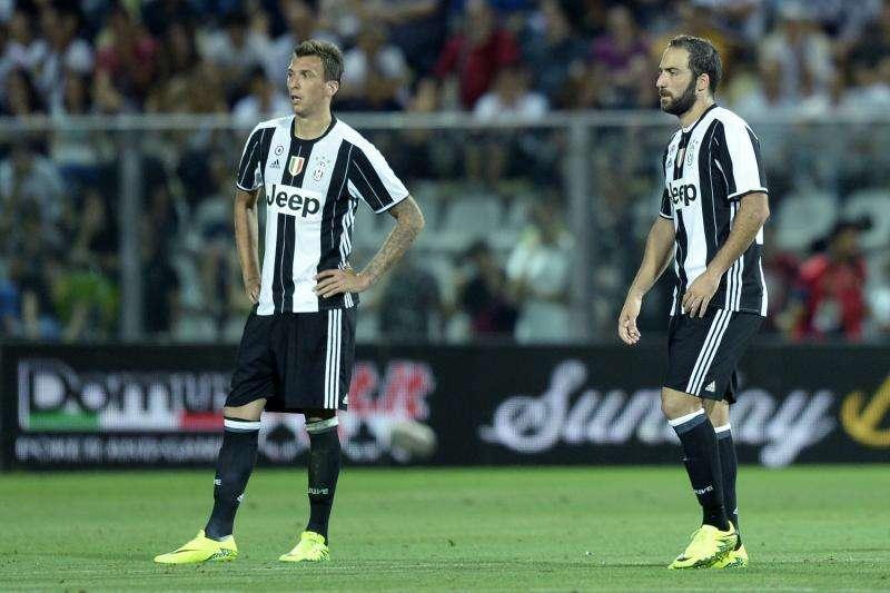 LIVE TJ - JUVENTUS-ESPANYOL 2-2 - Magia di Dybala! Allegri sperimenta il tridente