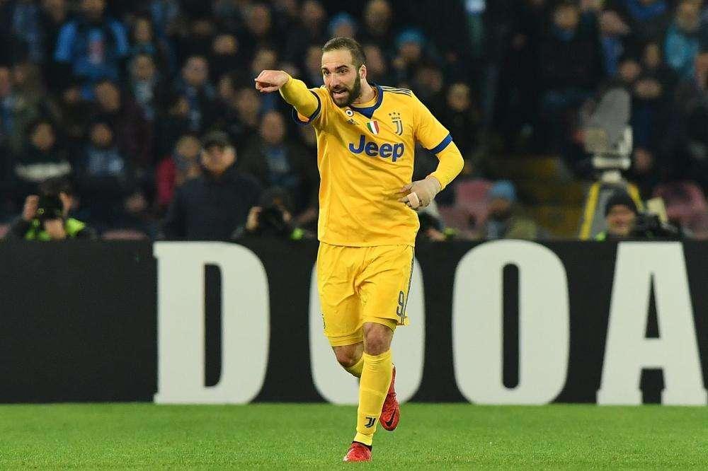 LIVE VIDEO - A fine gara fischi assordanti per il Pipita Higuain