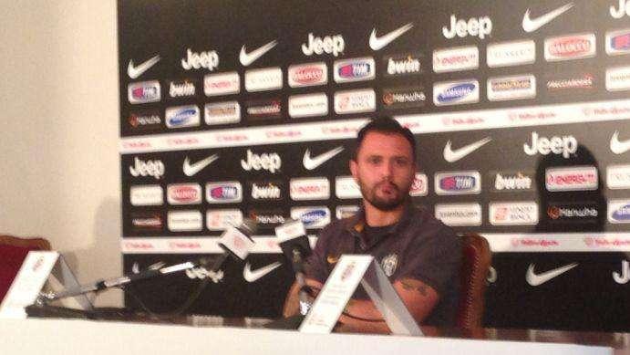 LIVE CHATILLON - PEPE: "Vissuto un anno brutto, ma ora è tutto risolto. Spero di essere pronto per la Supercoppa. Più forti con Tevez, Llorente e Ogbonna. Diremo la nostra anche in Europa"
