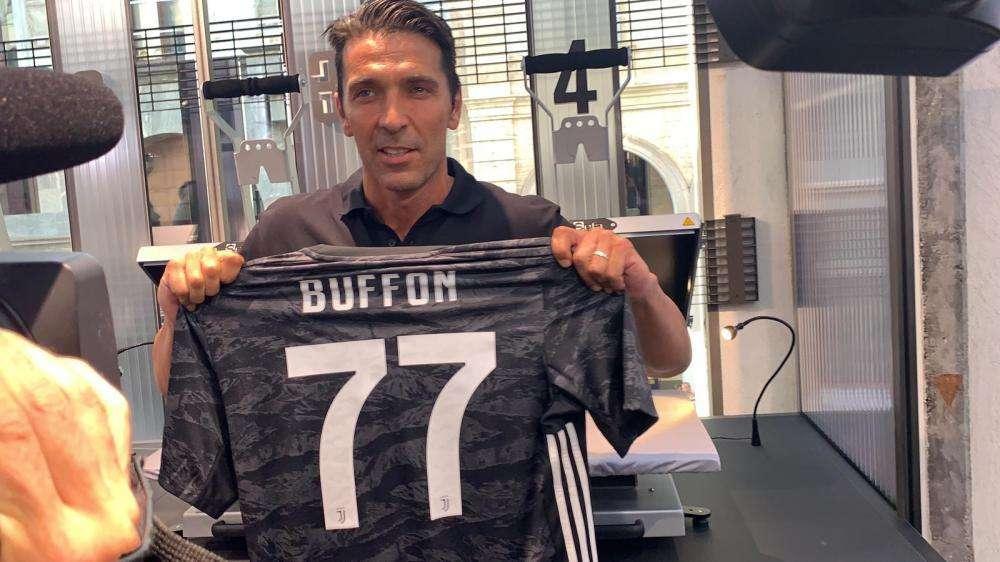 Dall'Inghilterra: retroscena Buffon, il portiere ha rifiutato le 2 di  Manchester per tornare alla Juve 