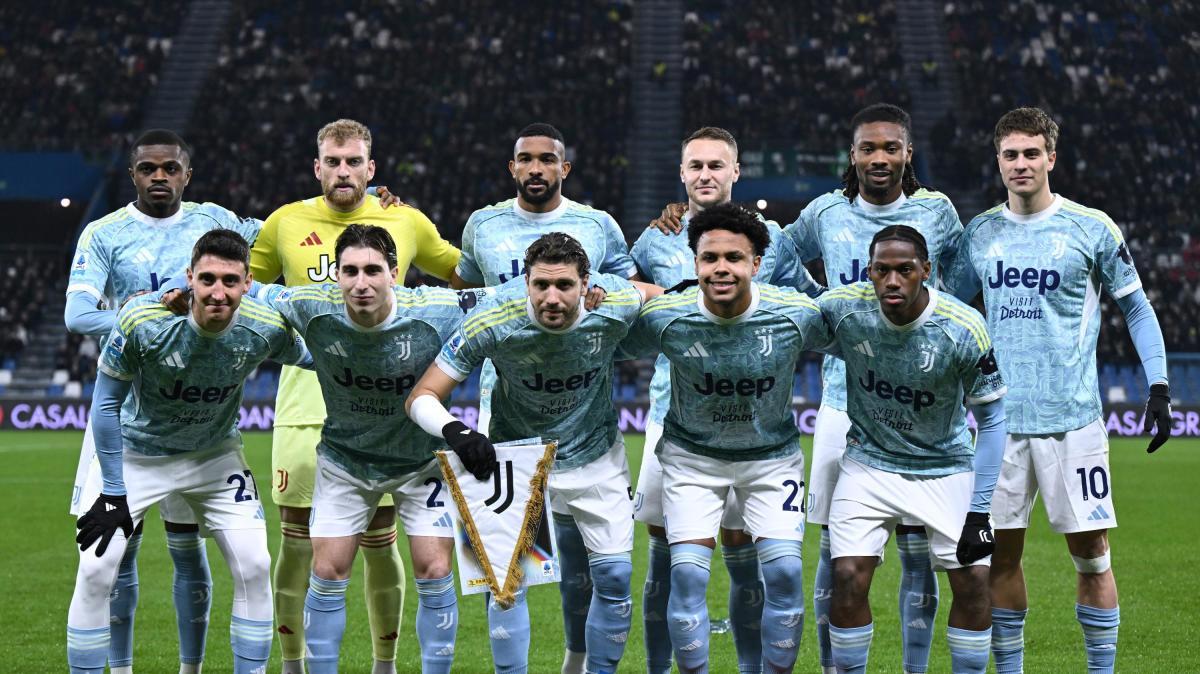 Verso Cagliari-Juventus, la situazione disciplinare: tre giocatori a rischio squalifica