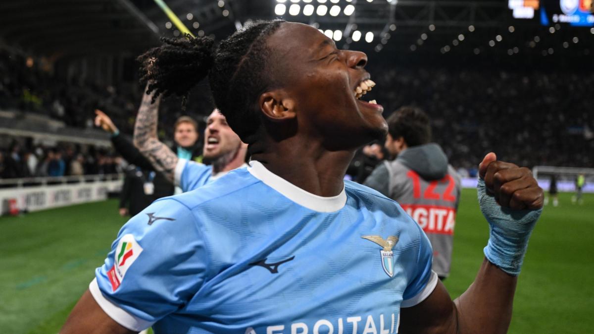 Lazio, colpo a Venezia: Zaccagni e Noslin firmano il 2-0, Biancocelesti in vetta. La classifica aggiornata