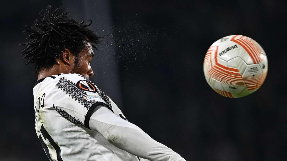 CUADRADO su Instagram: “Ai quarti con l’aiuto di Dio”