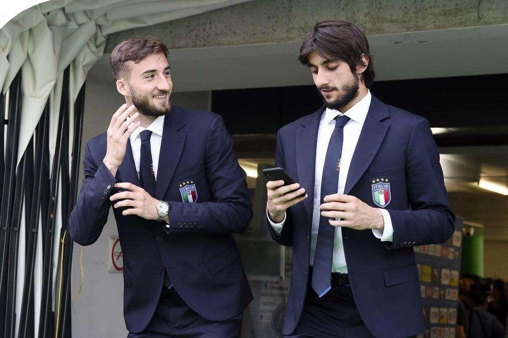 La Stampa - Tra acquisti e qualche cessione