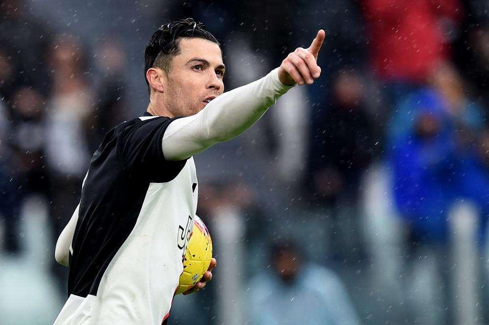 Cristiano Jr vince il Torneo Cavour con i pulcini, Ronaldo: "Sono un papà orgoglioso"
