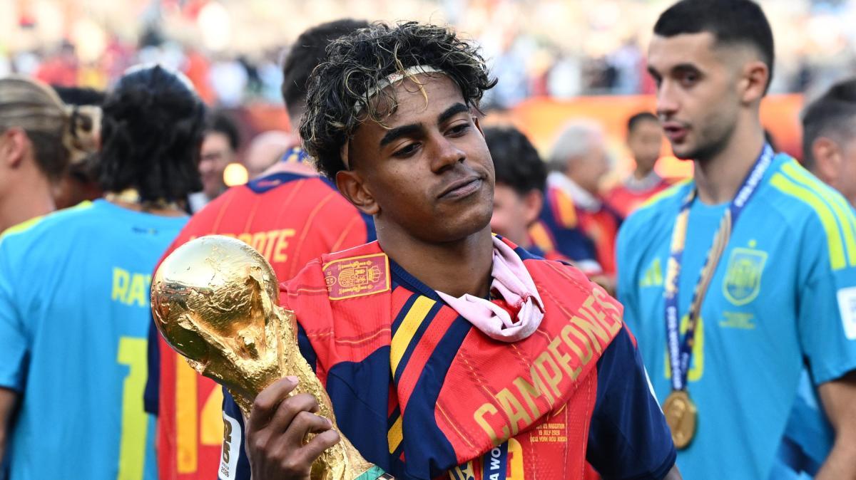 Yamal, Pallone d'Oro sfumato e ora il padre nei guai: ecco cosa è successo