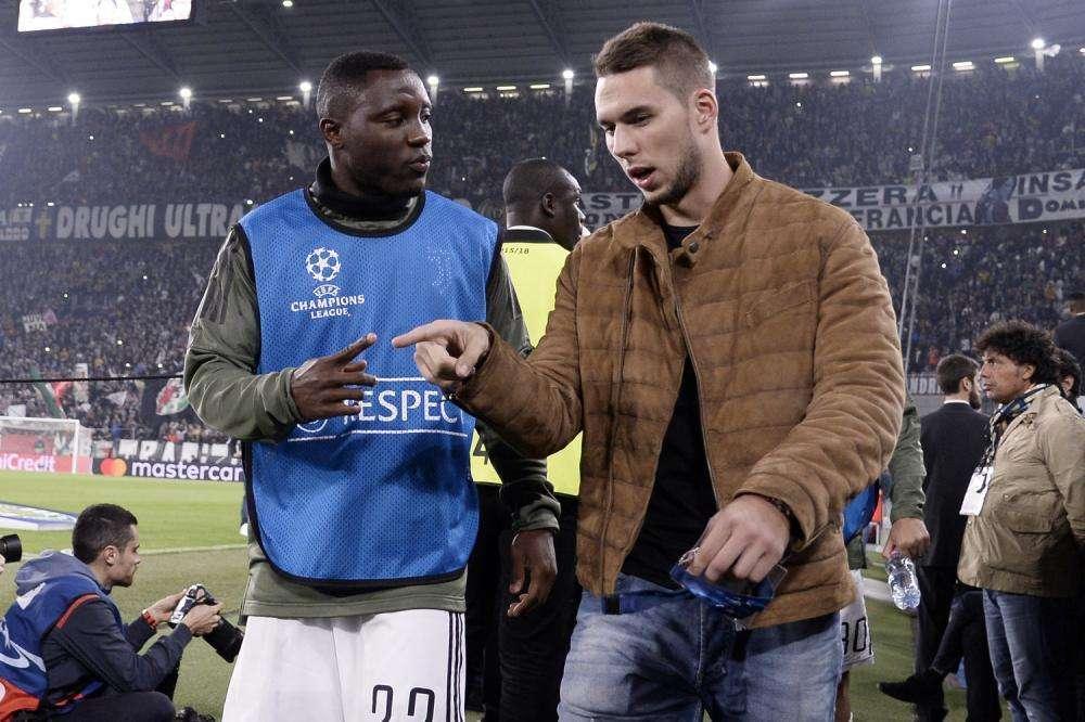 PJACA PRONTO A PARTIRE, APERTURA EMRE CAN 