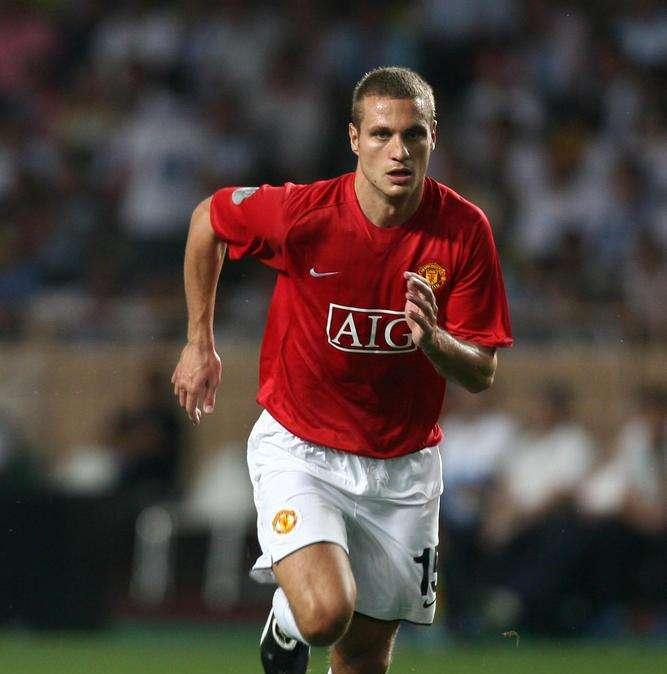 Ag. Vidic: "La Juve è al completo con gli extracomunitari quindi non può tesserarlo. Escludo l'interesse dei bianconeri..." 