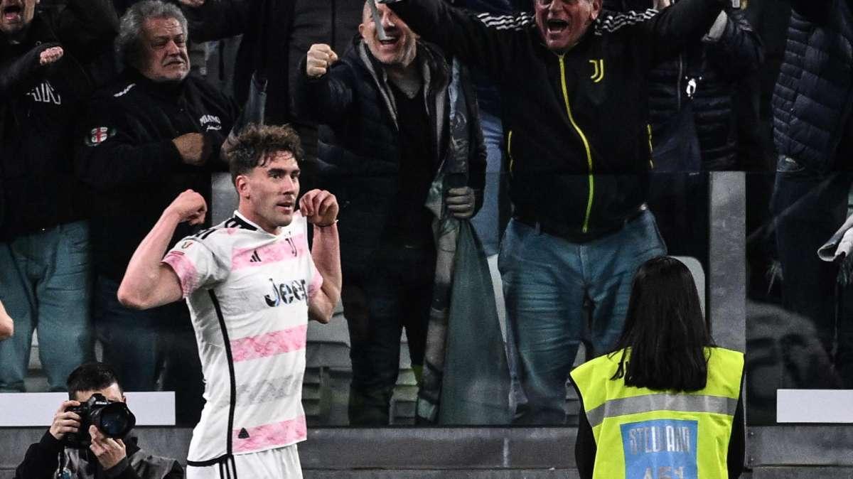 VLAHOVIC a Mediaset: "E' solo il primo tempo, a Roma ci aspetta partita difficile. Ora dobbiamo assolutamente ritrovare la vittoria in campionato"