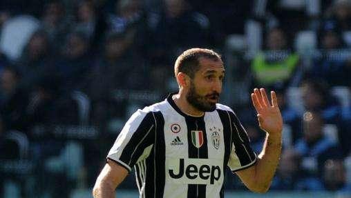 Gazzetta - Chiellini, sabato si valuta. Ma il Porto è a rischio