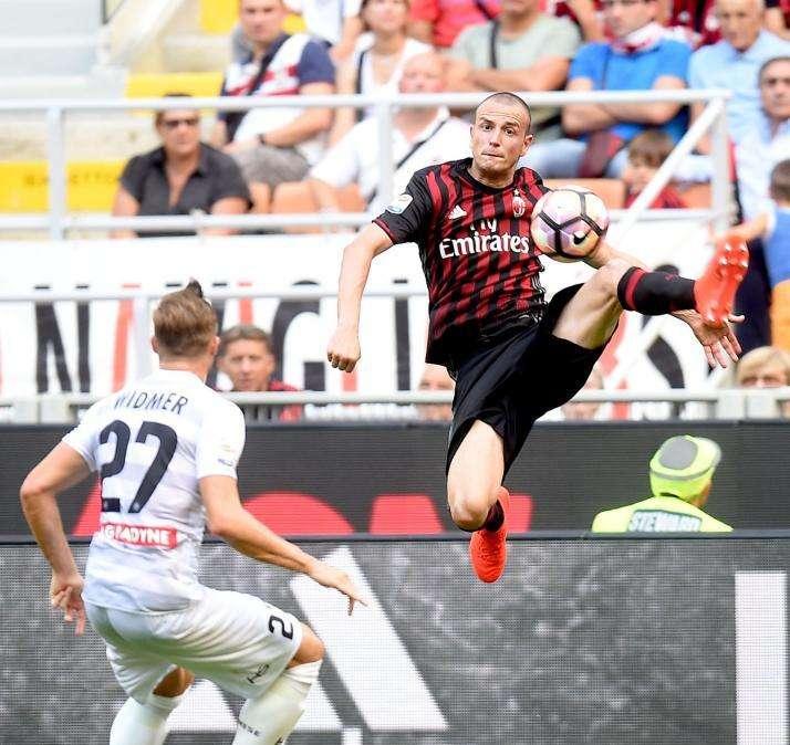 Il Mattino - Il Napoli insiste per Widmer