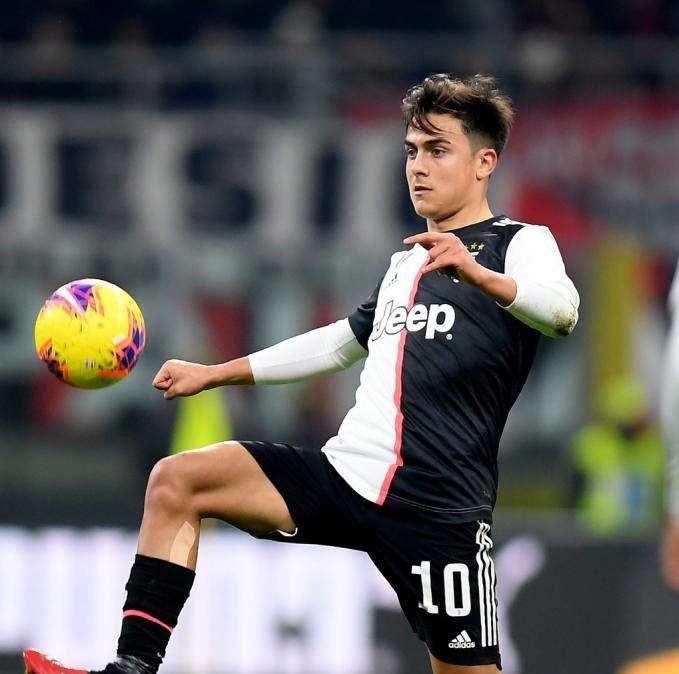 VIDEO - Dybala: "Io, Sívori e i calzettoni abbassati..."