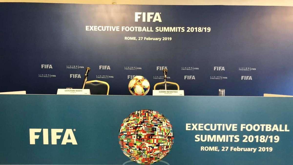 Tragedia in Indonesia: più di 170 vittime dopo scontri in uno stadio. La FIFA: "Siamo sotto shock"