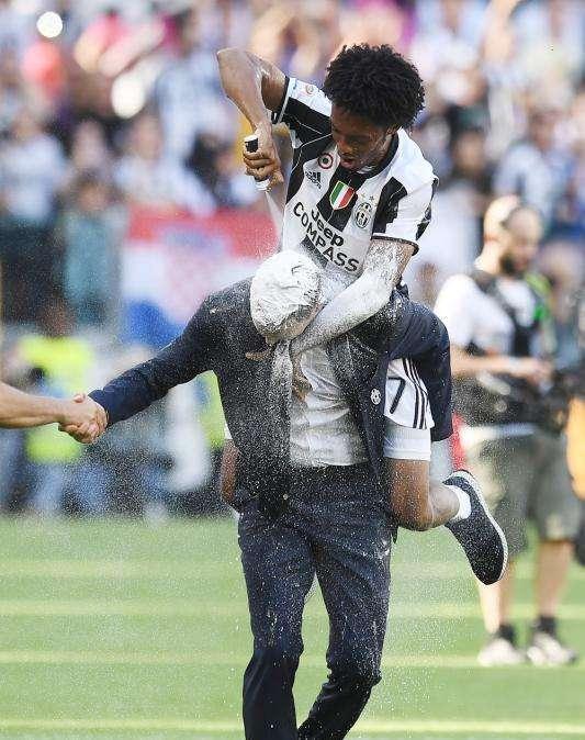 Gazzetta - Roma, Cuadrado resta una possibilità. Ma dipende da Di Francesco