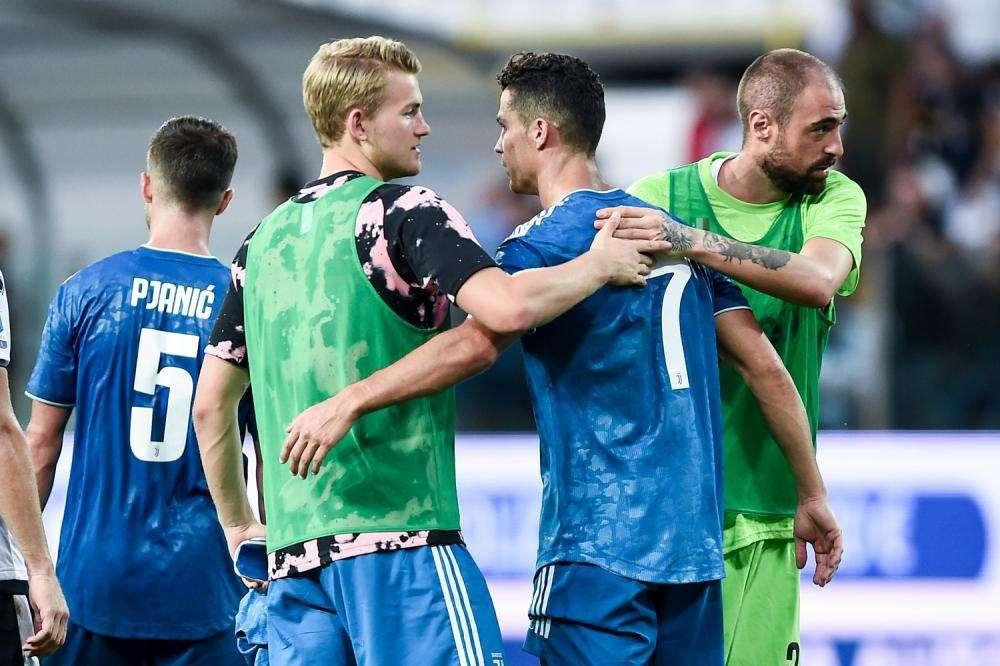DE LIGT: “Forza capitano”