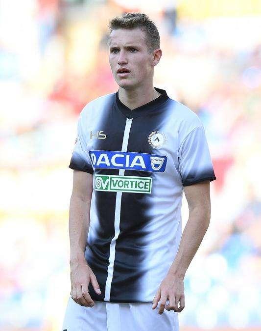 Mirror - Non solo la Juventus: Milan ed Everton pronte a darsi battaglia a gennaio per Jankto