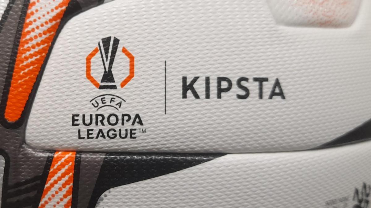 Le avversarie europee, AZ Alkmaar vittorioso e primo in Olanda