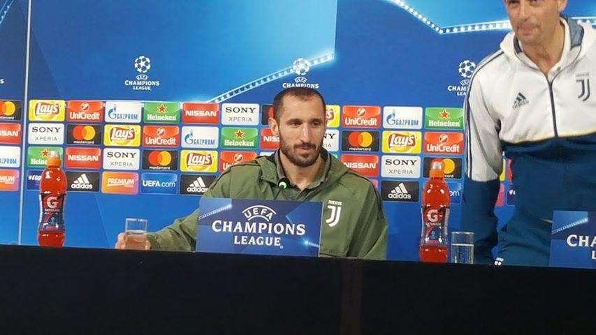 LIVE TJ - Chiellini: "Non siamo favoriti, Kane è tra i migliori al mondo. Bernardeschi è il futuro della Juve ed un esempio per i giovani"