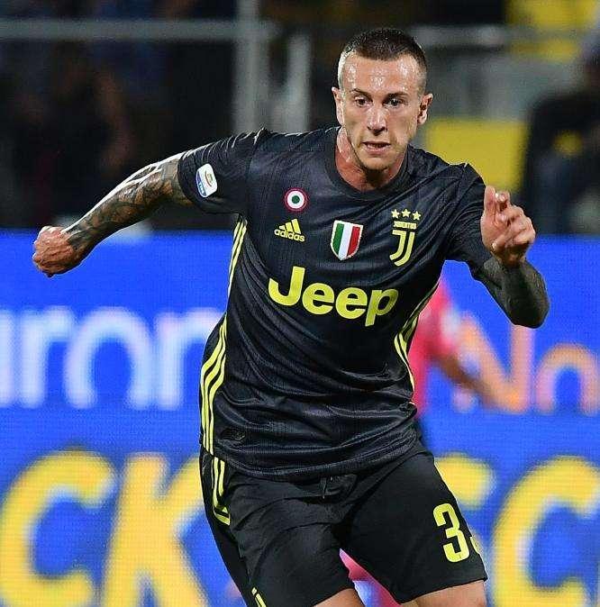 Il Manchester United non molla Bernardeschi ma la Juventus vuole blindarlo con il rinnovo