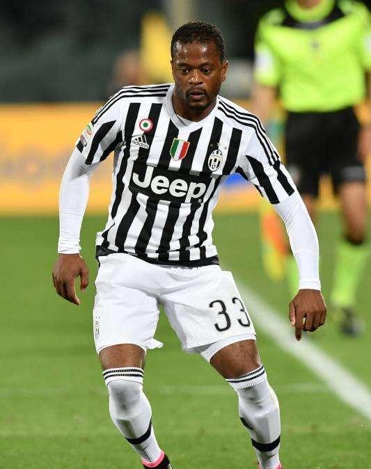 Gazzetta - Evra conferma: "Rinnovo per altri due anni"