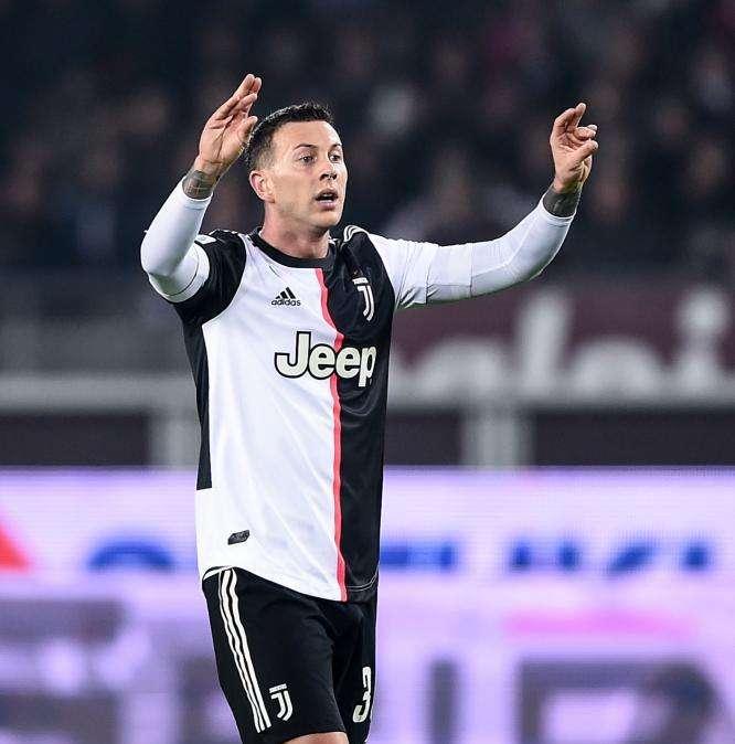 Bernardeschi, la Juve riflette sul futuro: le pretendenti non mancano