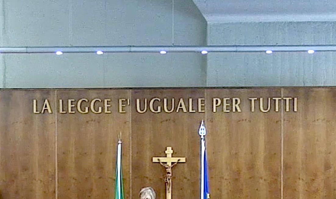 Inchiesta escort, giocatori nei privè con champagne a 20 mila euro e tequila a 2400 euro