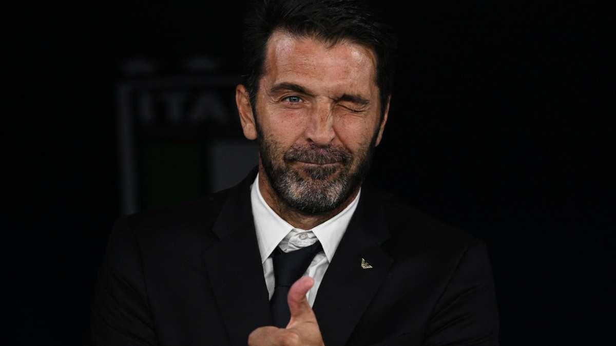 Buffon rivela: "Tre anni fa consigliai Motta ad Agnelli. Non è facile, arriva dopo un mostro sacro"