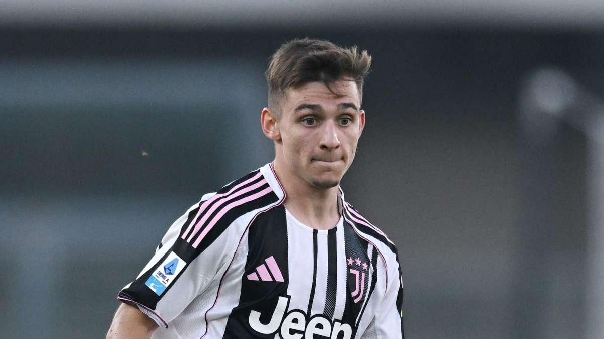 Verona-Juventus 1-1 - Difesa da panico, il centrocampo non gira. Si salvano Di Gregorio e Conceicao