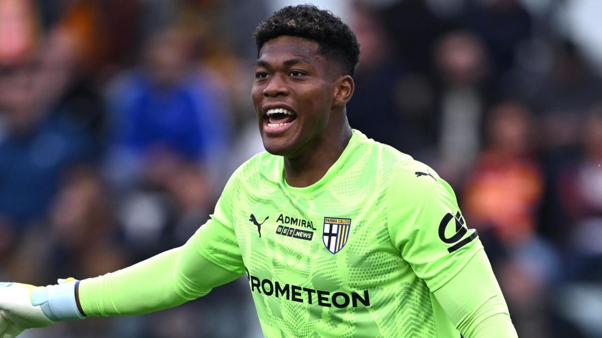 C'è l'accordo tra Aston Villa e Parma per Suzuki, si attende l'ufficialità